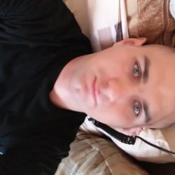 Ищу девушку. Не очень опытный молодой парень из Москвы Ищу девушку. Не очень опытный молодой парень из Москвы