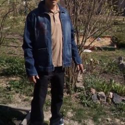 Парень, ищу девушку для постоянных встреч, не коммерция Парень, ищу девушку для постоянных встреч, не коммерция