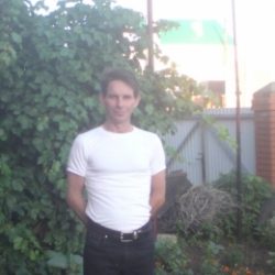 Парень ищет девушку в Казани для жарких встреч Парень ищет девушку в Казани для жарких встреч