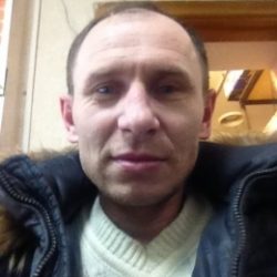 Парень из Москвы разыскивает стройную девушку Парень из Москвы разыскивает стройную девушку